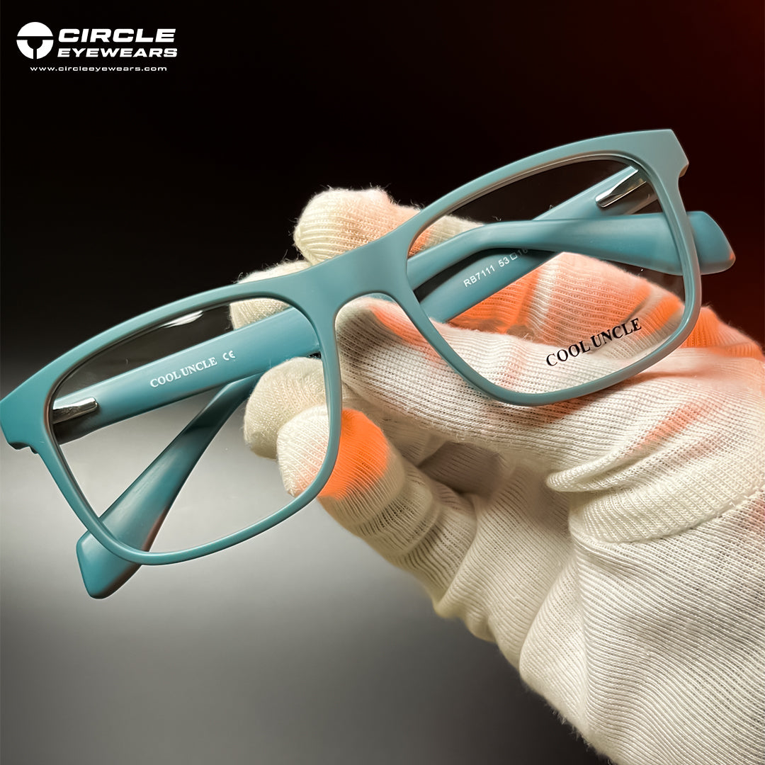 MATTE GREEN WAYFARER